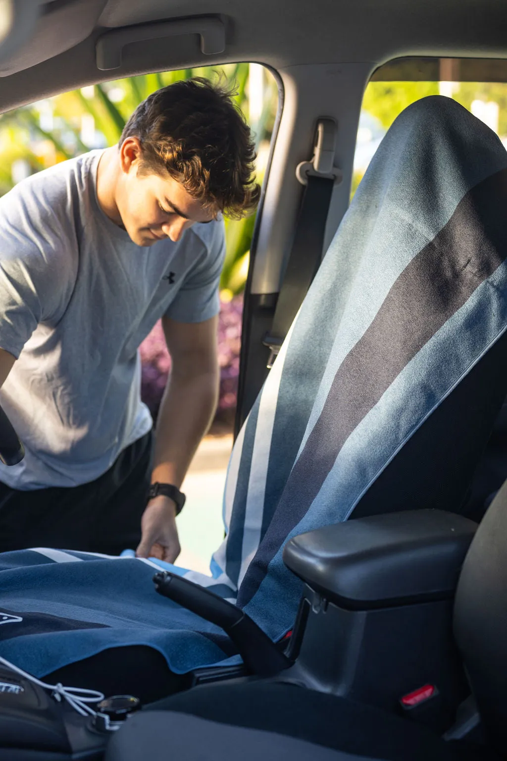 ACTV8 ULTIMATE GEAR BUNDLE (4 ZIP TOWELS)   FREE GYM TOWEL Valued @ $44.95  (Limited Time Bundle)