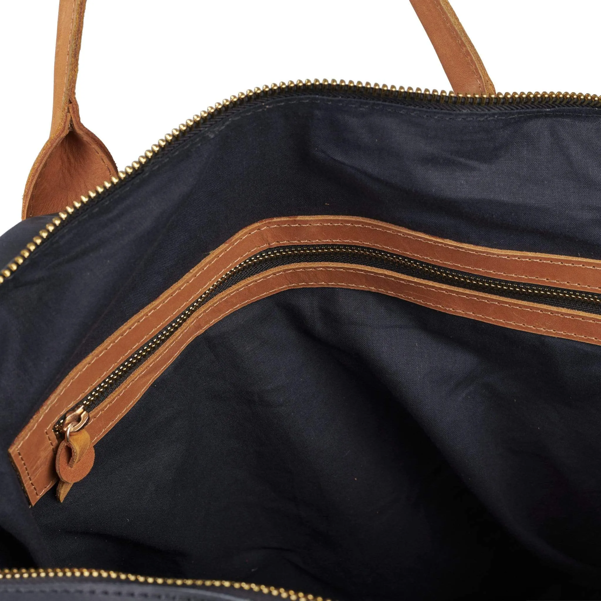 Ado Travel Bag