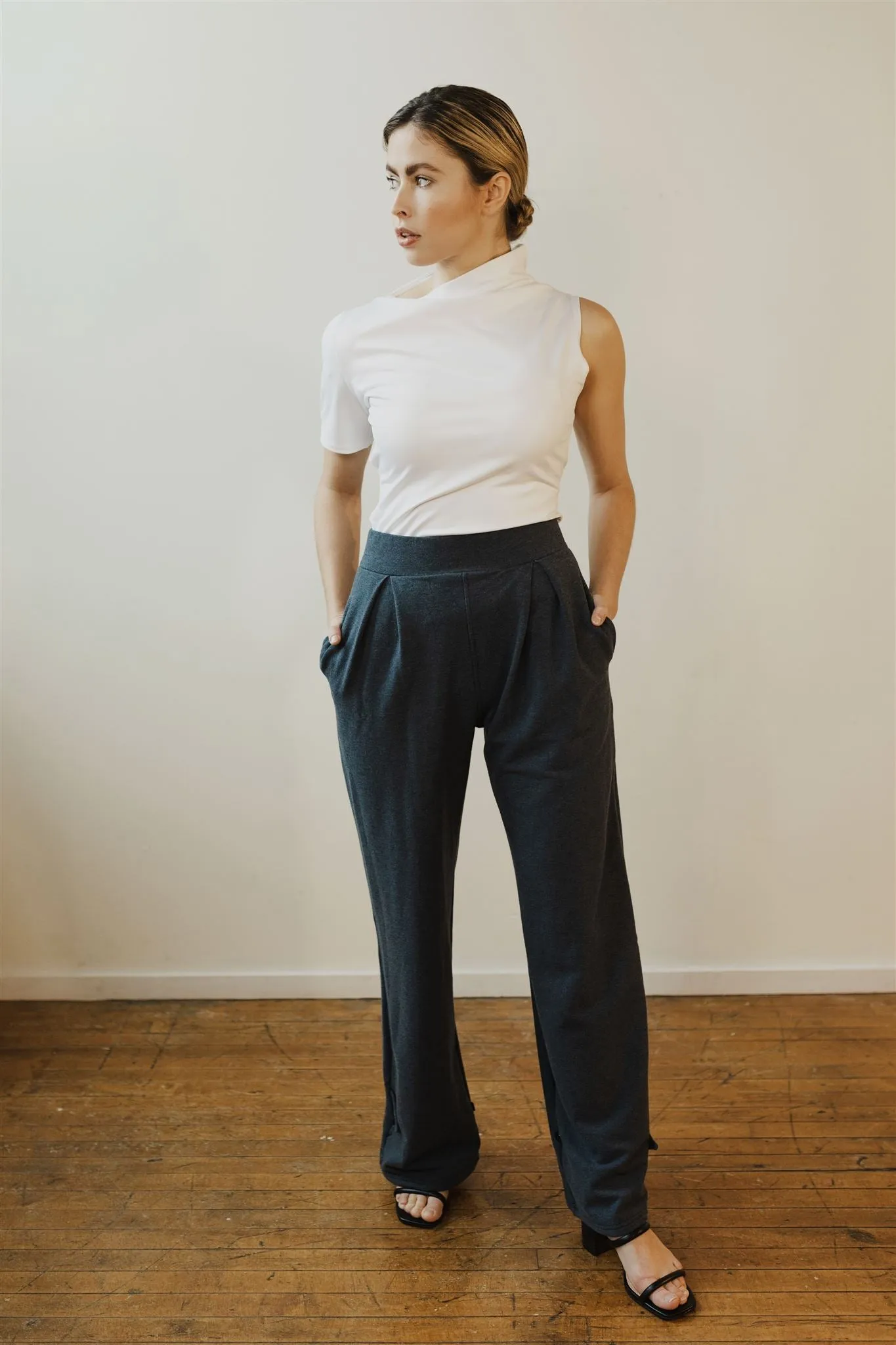 Ava Convertible Top - White