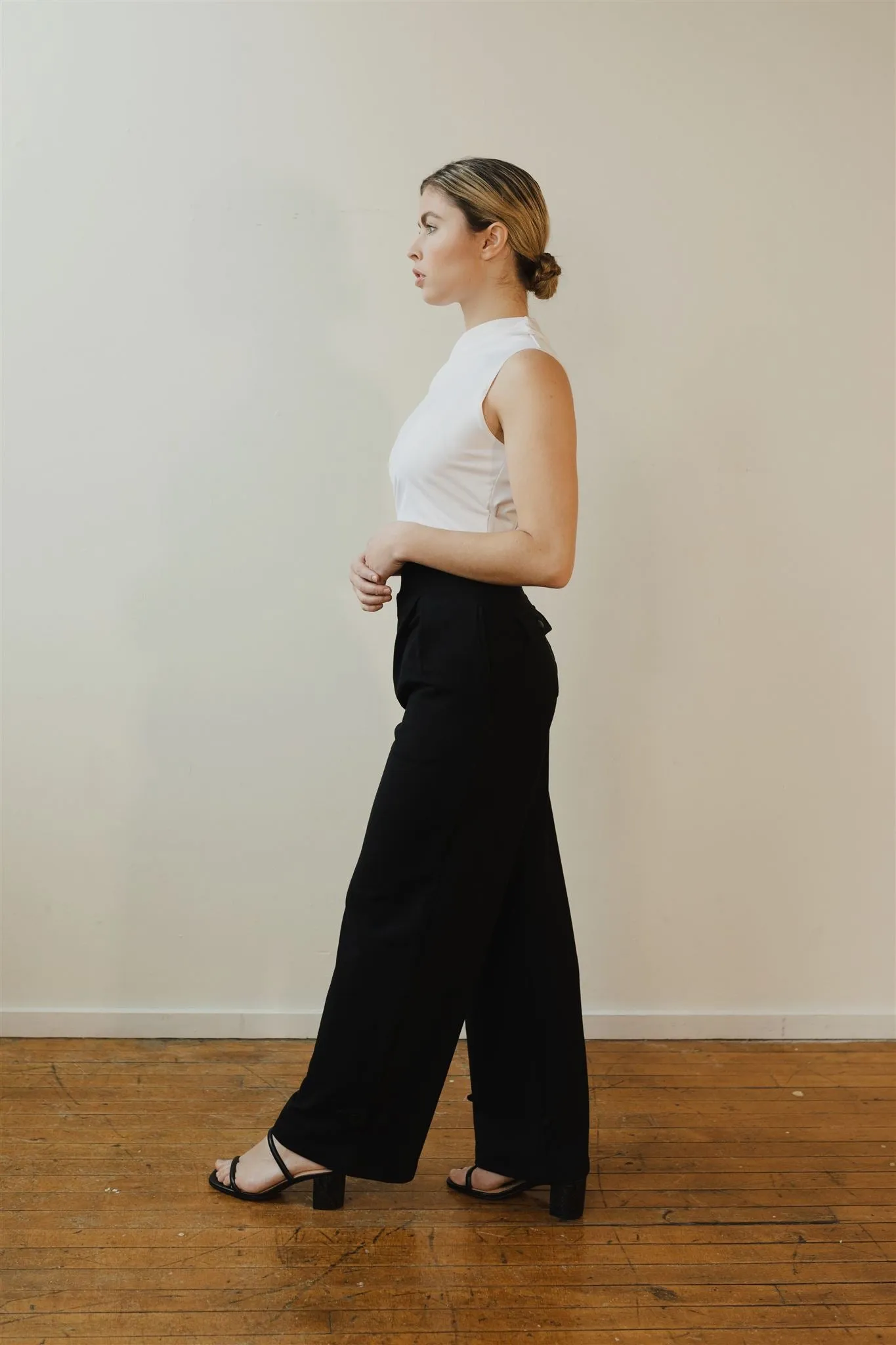Ava Convertible Top - White