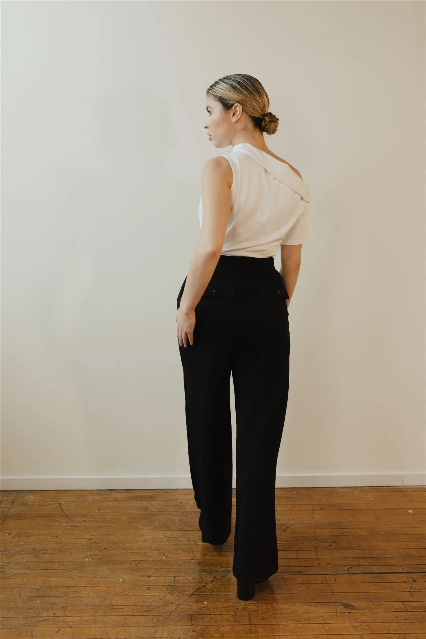 Ava Convertible Top - White