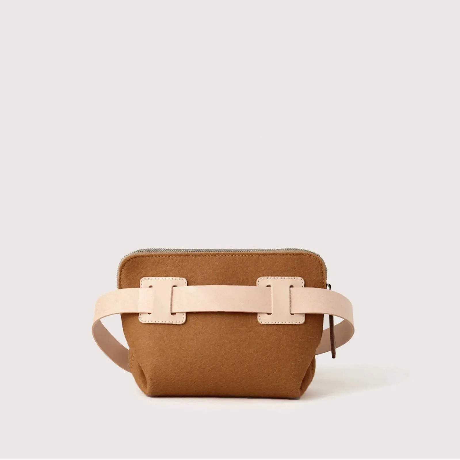 Bedford Merino Wool Belt Bag in Honey: Honey Vachetta