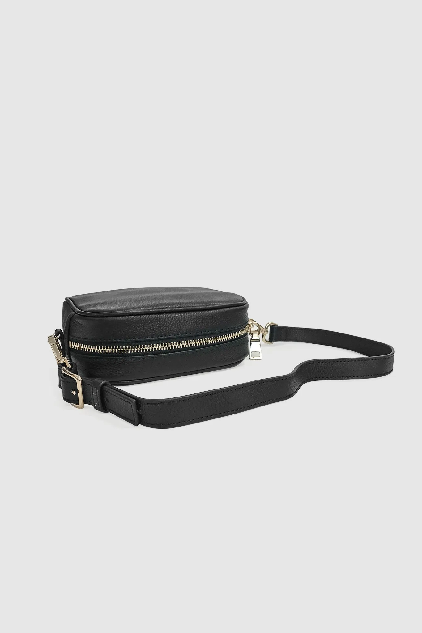Caminar Bag Black