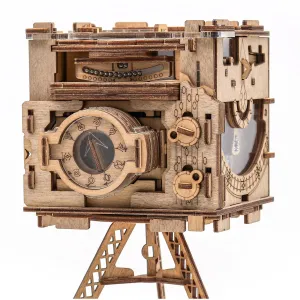 Cluebox: Sherlock's Camera
