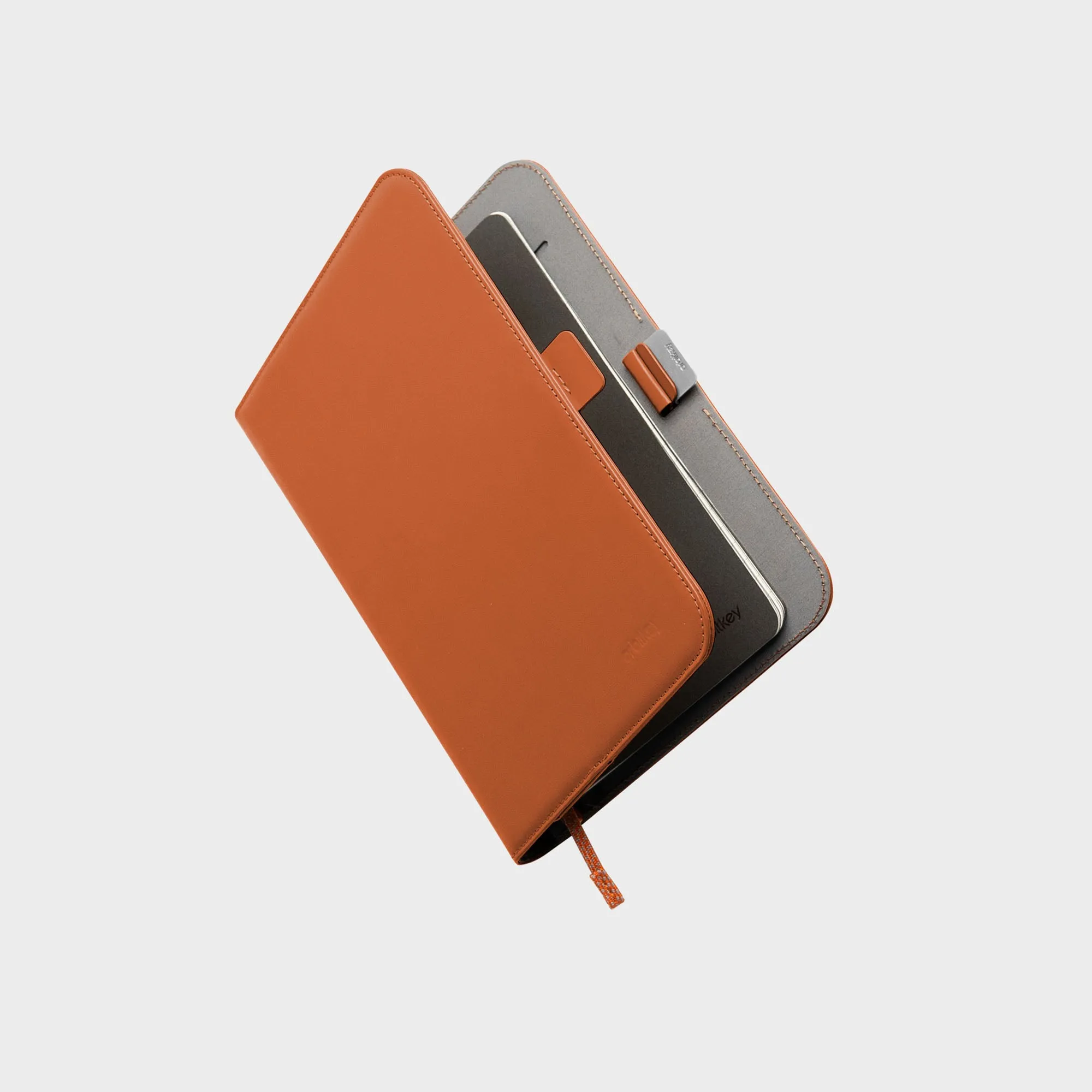 Compendium (Leather Free)