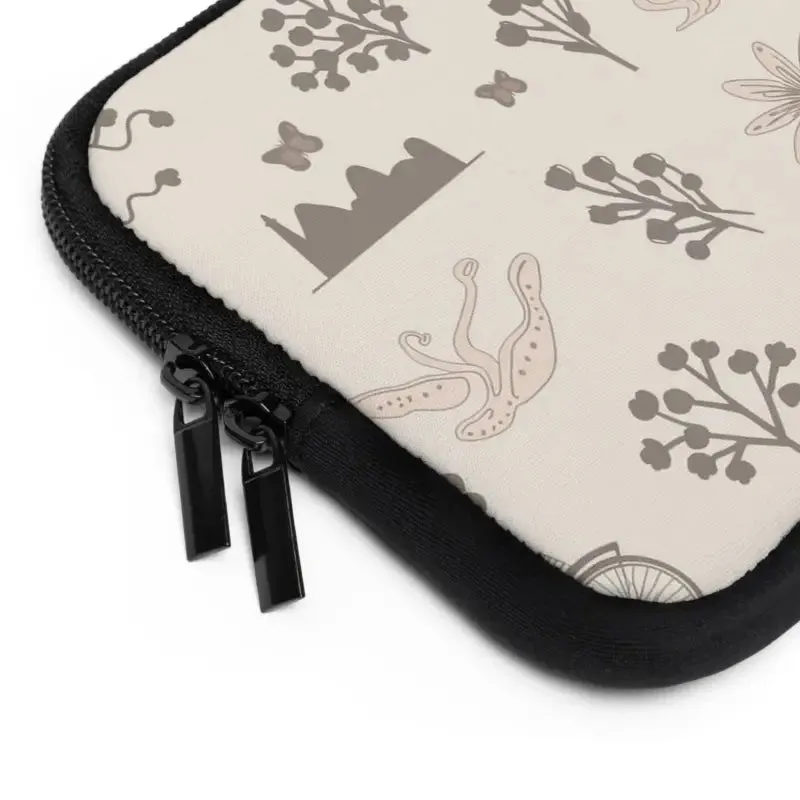 Dual Zipper Laptop Sleeve in Sleek Black Polyester