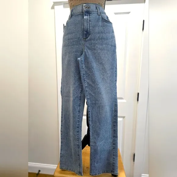 Eddie Bauer Slightly Curvy High Slim Straight Jeans Medium Wash - Size 12
