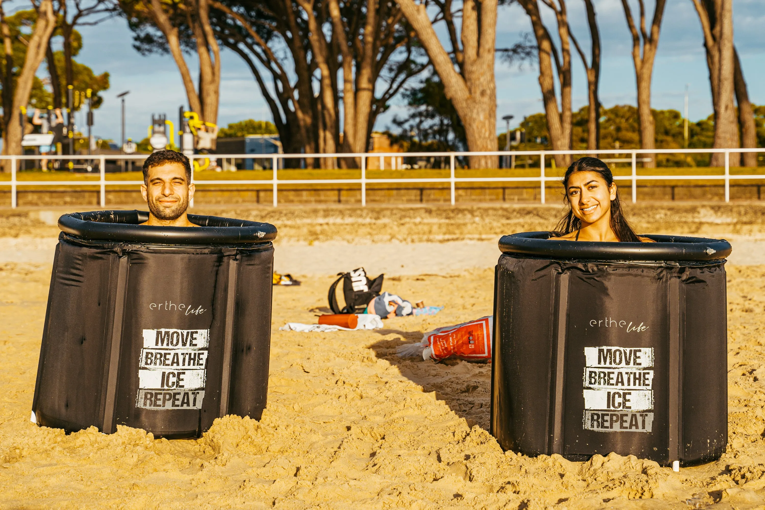 Erthe Life Portable Ice Bath (with Inflatable Insulated Lid and Cover)