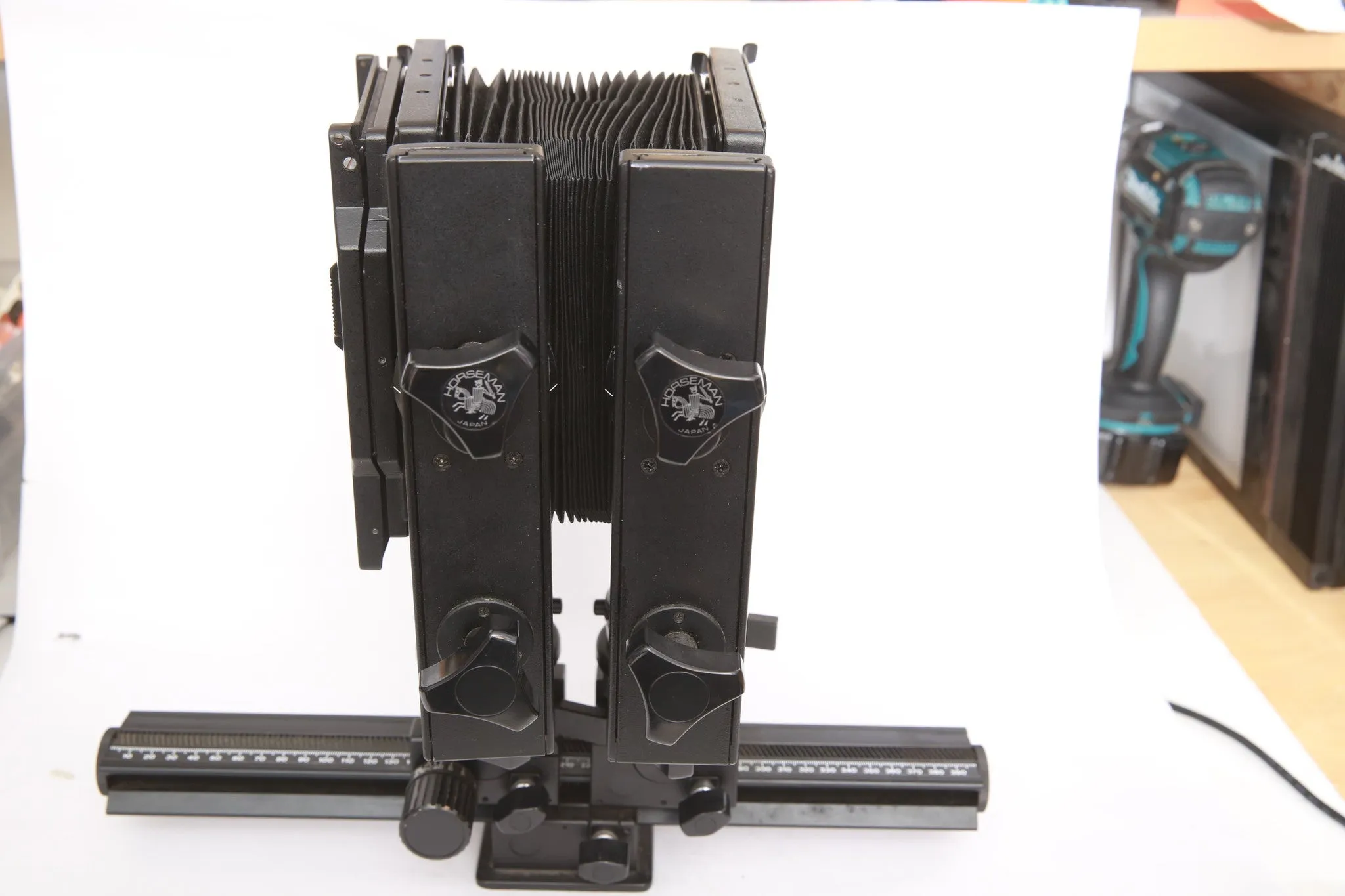 Horseman L45 4x5" camera - Sinar mount