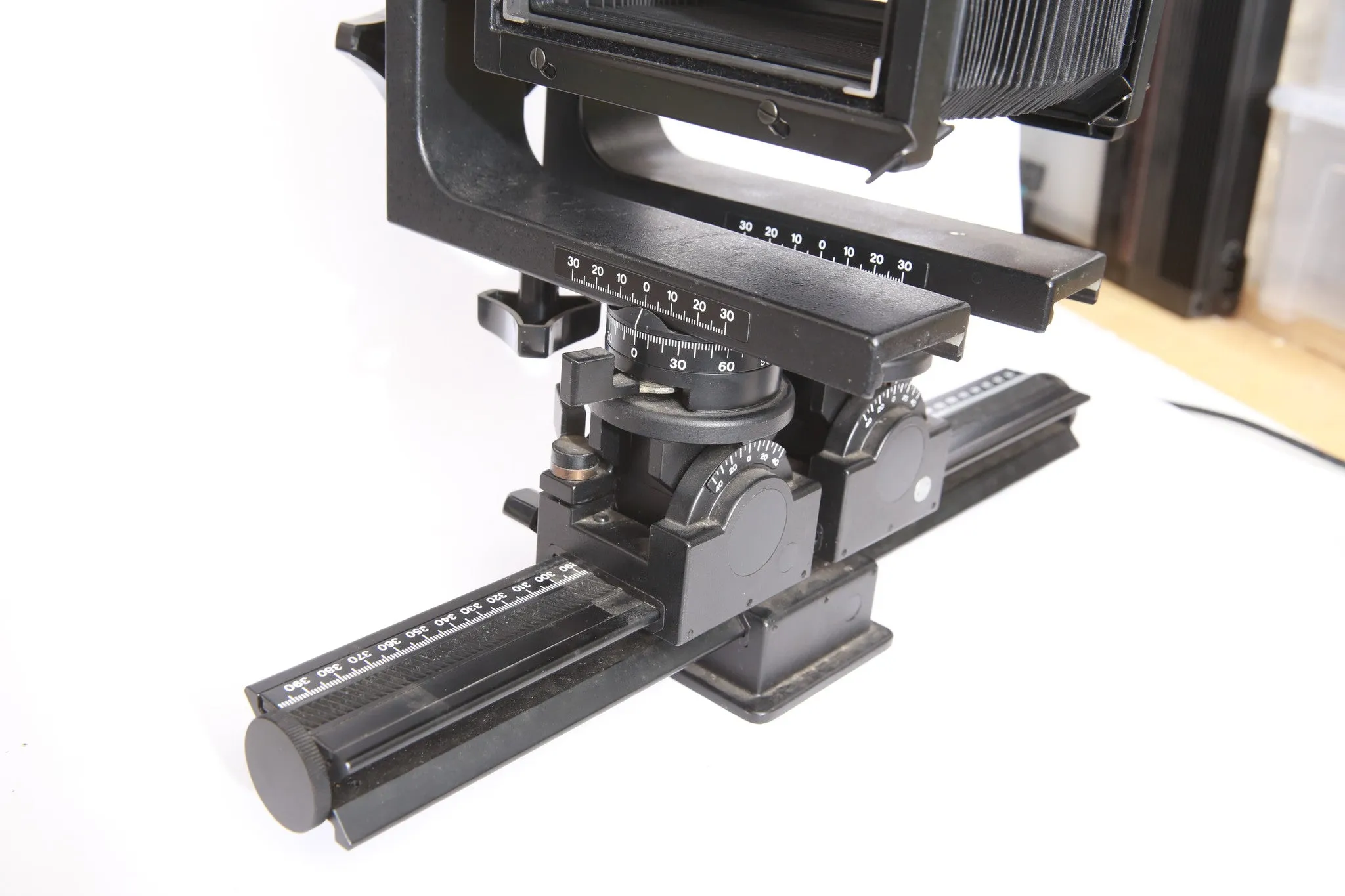 Horseman L45 4x5" camera - Sinar mount