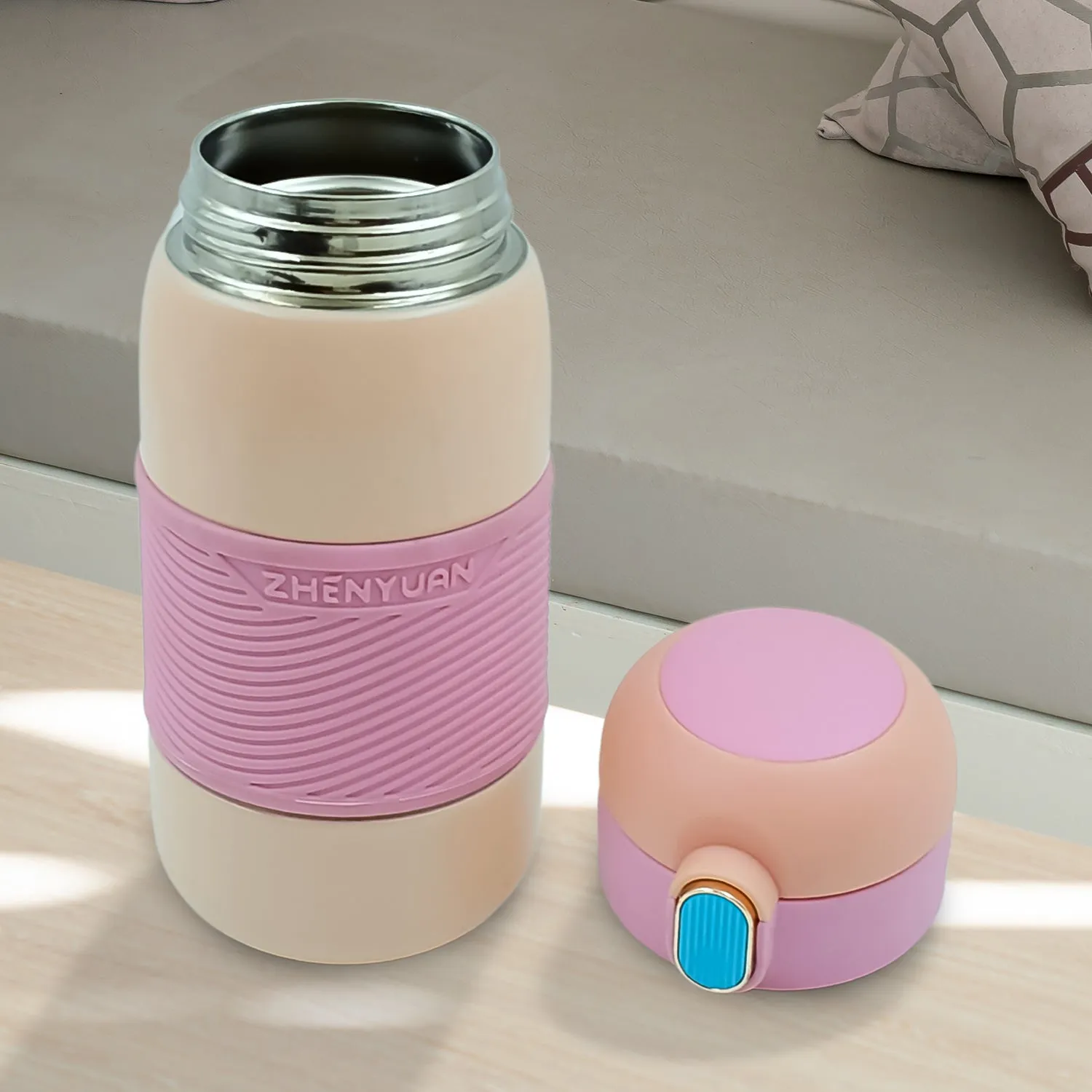 Insulated Stainless Steel Bottle With Rubber Grip (420 ML / Mix Design)