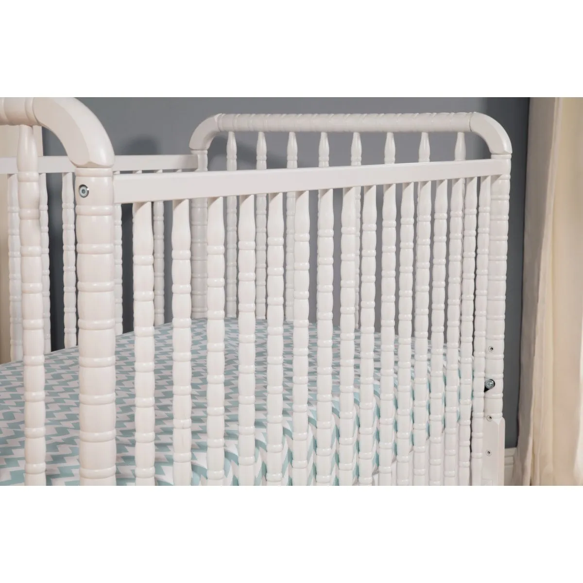 Jenny Lind 3-in-1 Convertible Crib