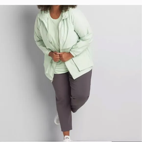 Lane Bryant Crinkle Cinched-Waist Jacket With Convertible Hood Size 22/24 (3x)
