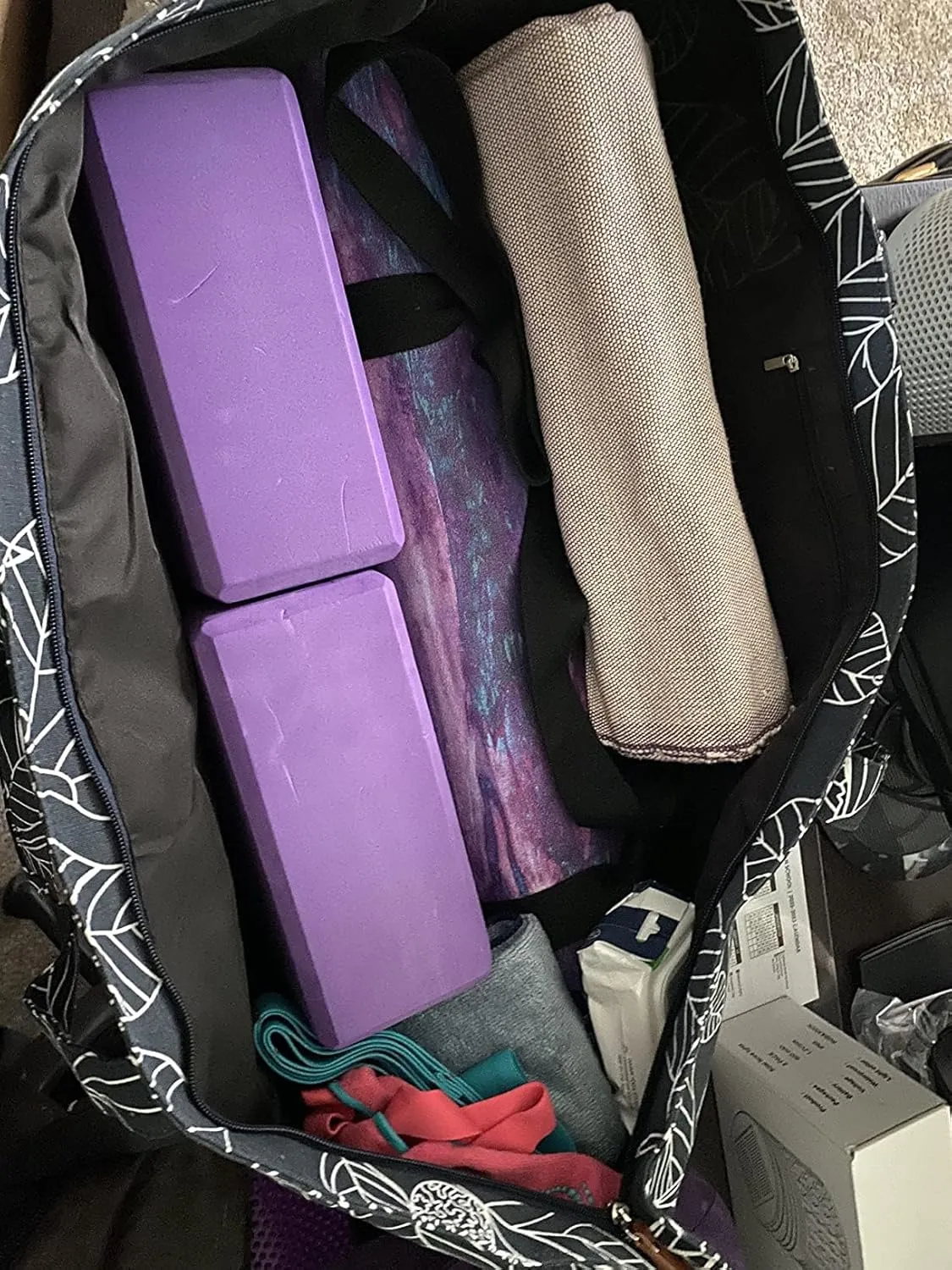 Large Yoga Mat Bag for Women Men, Travel Yoga Gym Bag for Pilates Office Beach Workout, Yoga Mat Tote Carrier with Mat Strap for 1/4" 1/2" Thick Exercise Yoga Mat