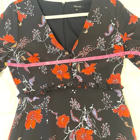 MADEWELL100% Silk 3/4 Sleeve Mini Dress Navy Red Poppies Ruffle Waist NWOT