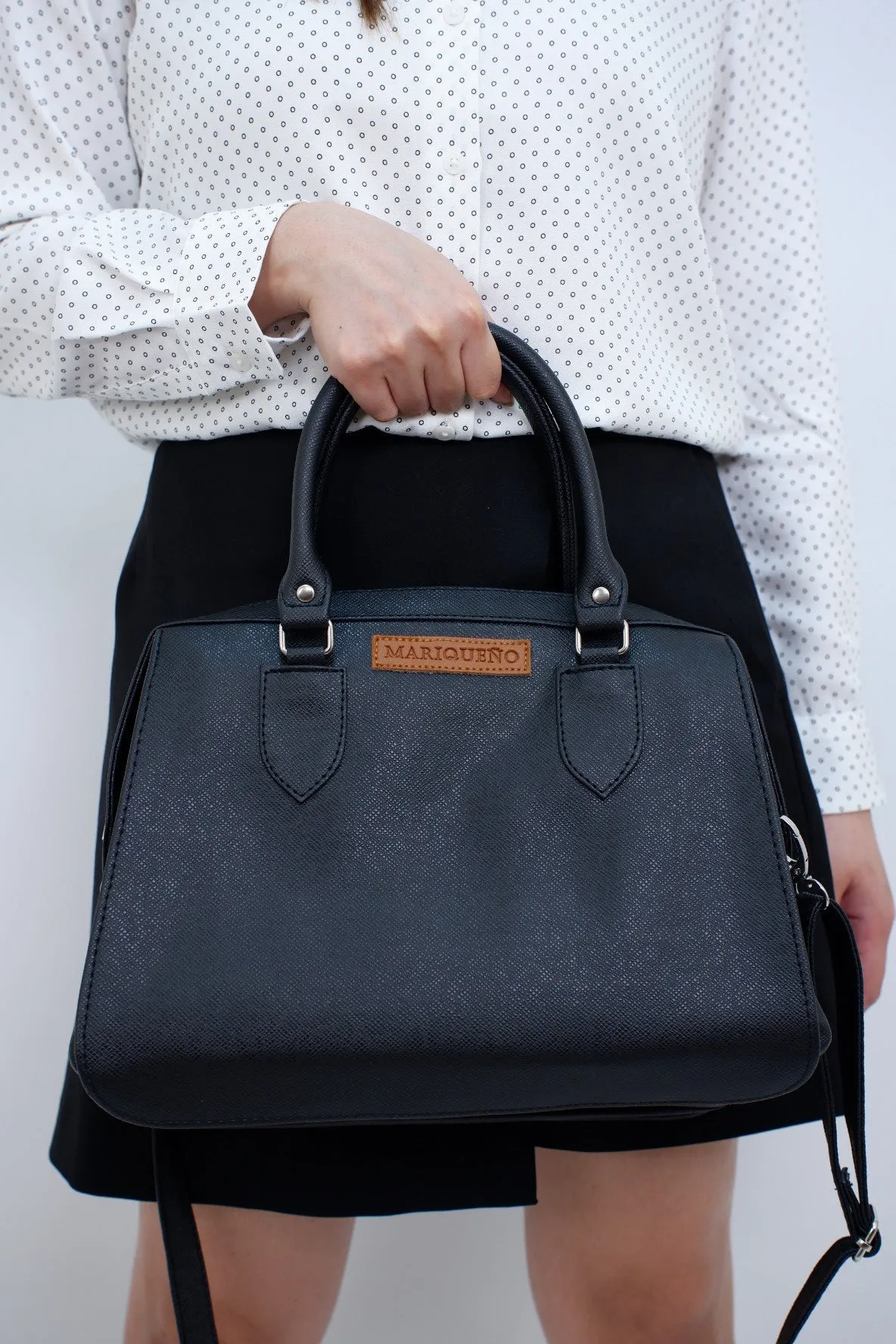 MARGAUX Classic Handbag with Sling in Black