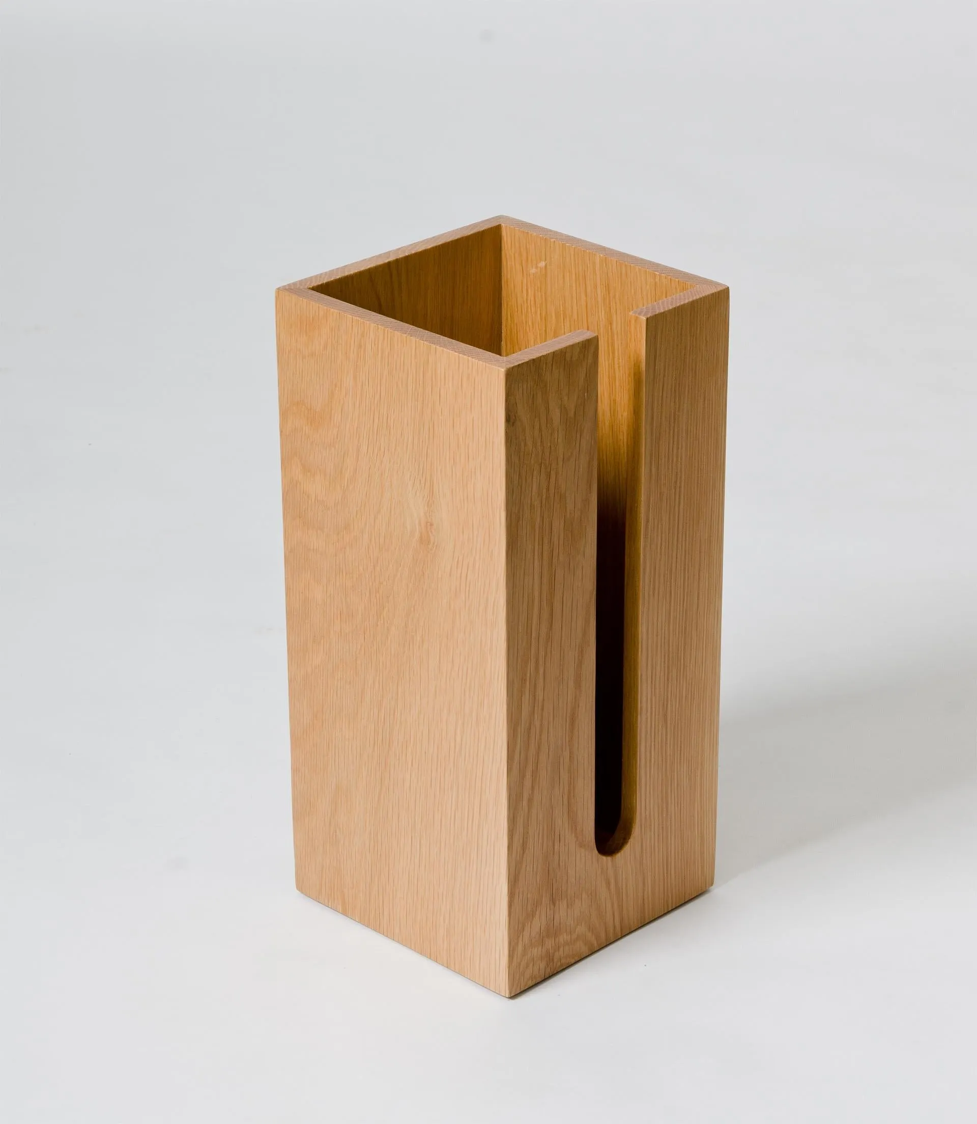 Mezza Roll Holder - Natural Oak Finish