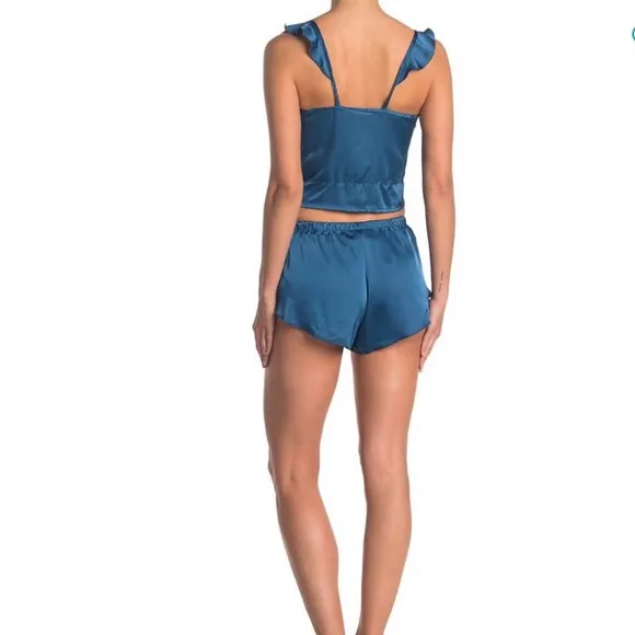 Mina Lisa pajama short set blue Size Large NWT