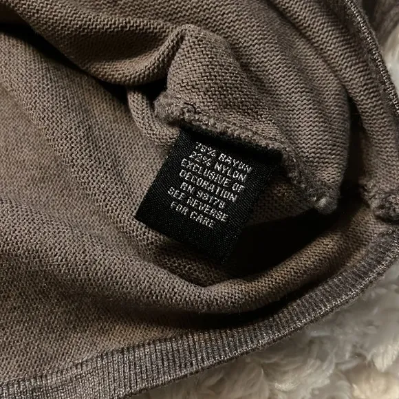 Nwot studded sweater
