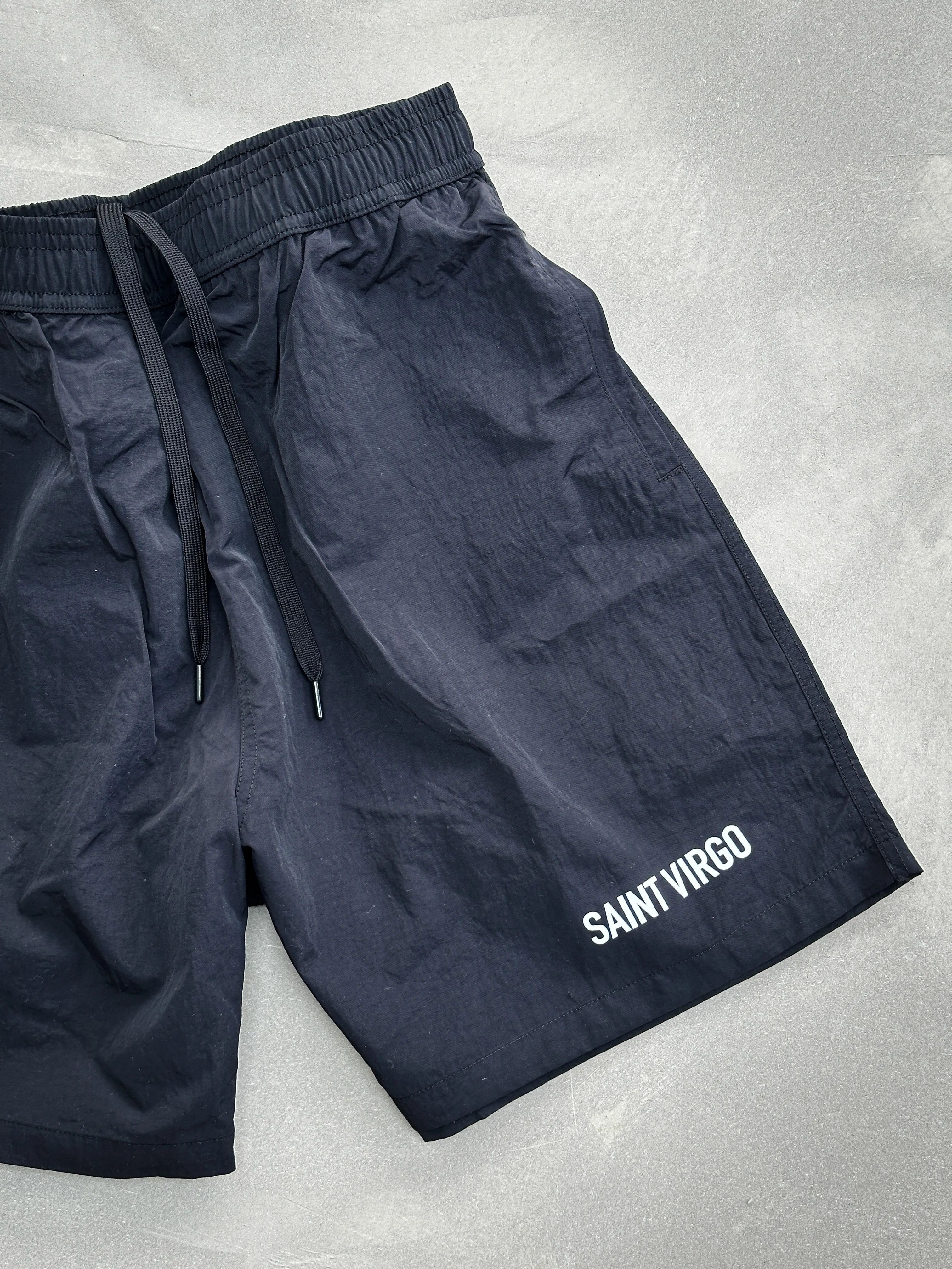NYLON LOGO | Black/White Shorts