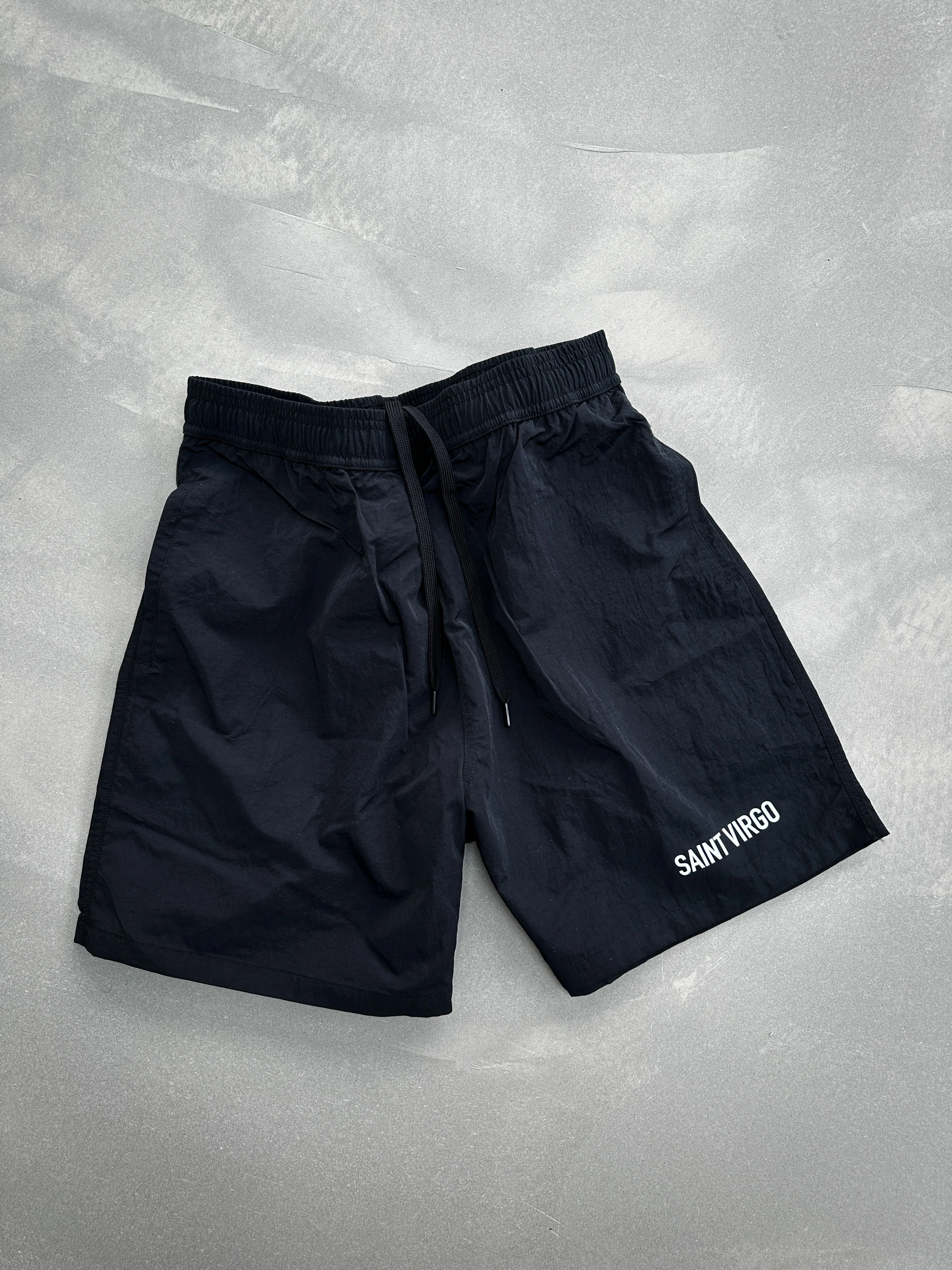 NYLON LOGO | Black/White Shorts
