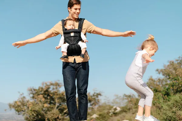 Omni 360 Cool Air Mesh Baby Carrier