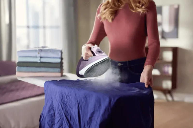 Philips 5000 Series Steam iron DST5020/30