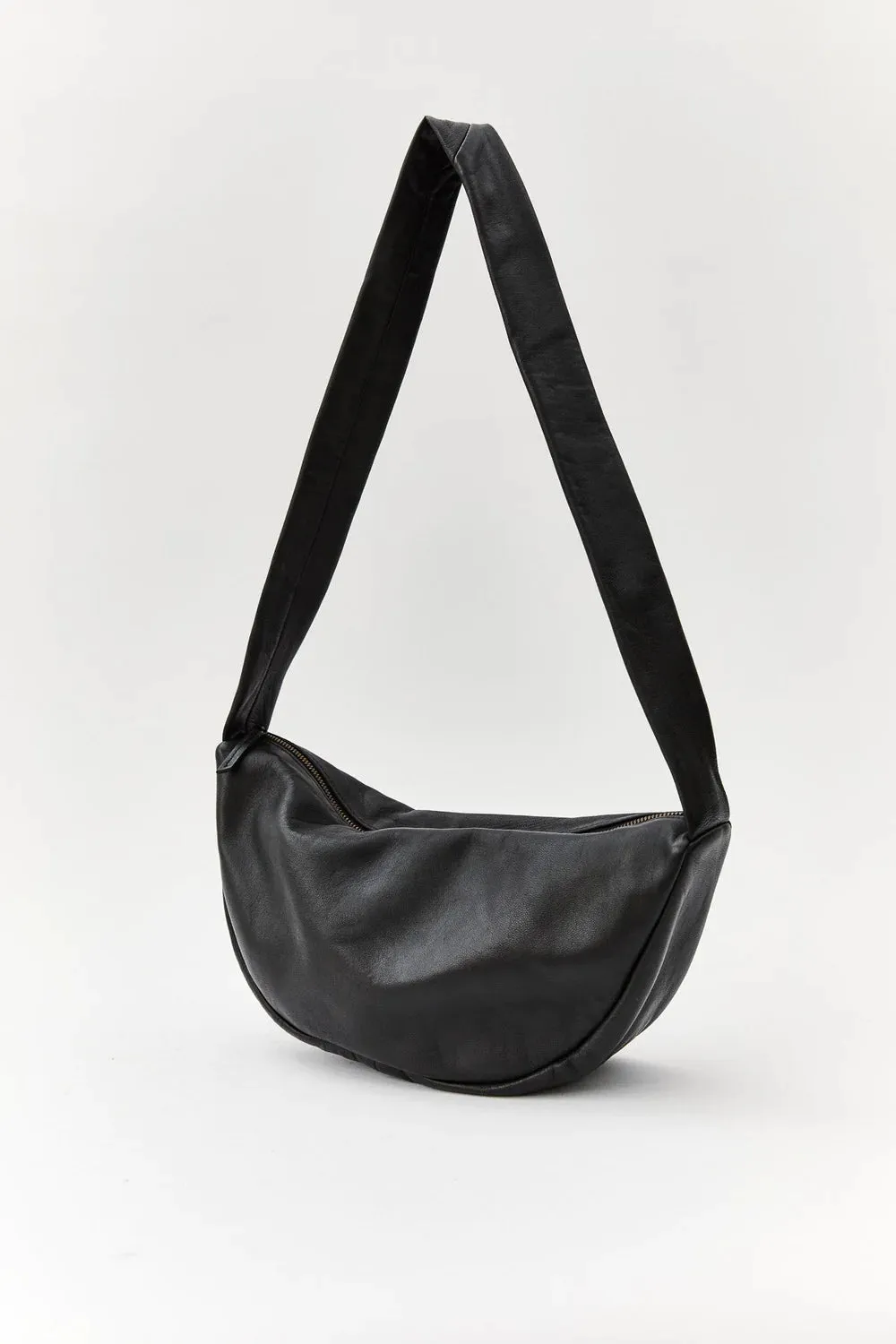 SOFT CRESCENT BAG - BLACK