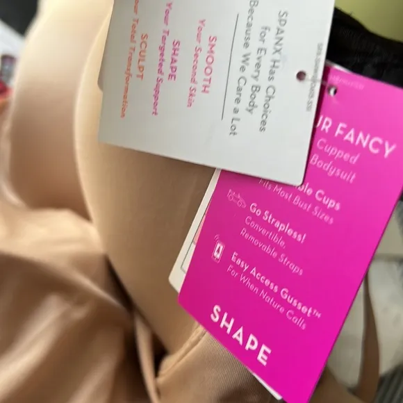 Spanx suit your fancy underwire removable straps cup bodysuit champagne New