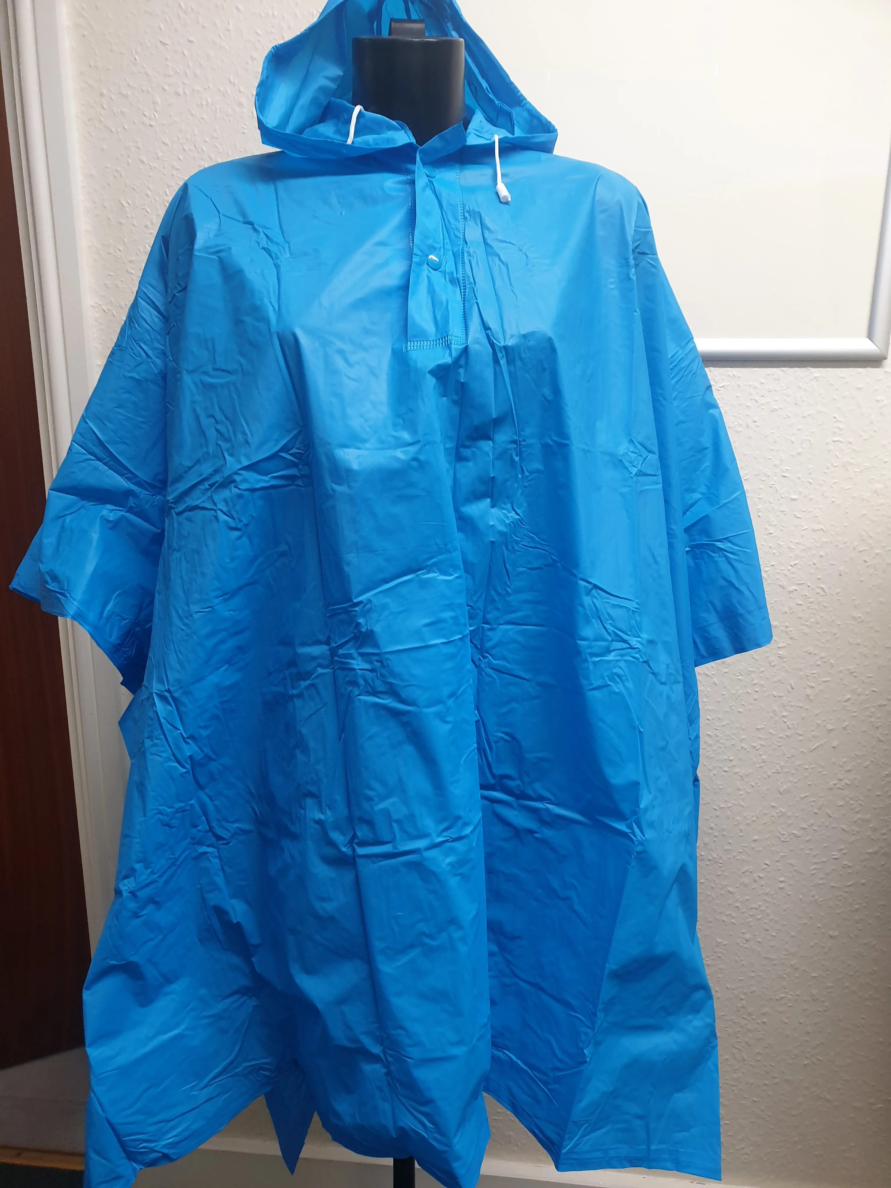 Splash macs one size  showerproof poncho one size FREE POSTAGE 🟢
