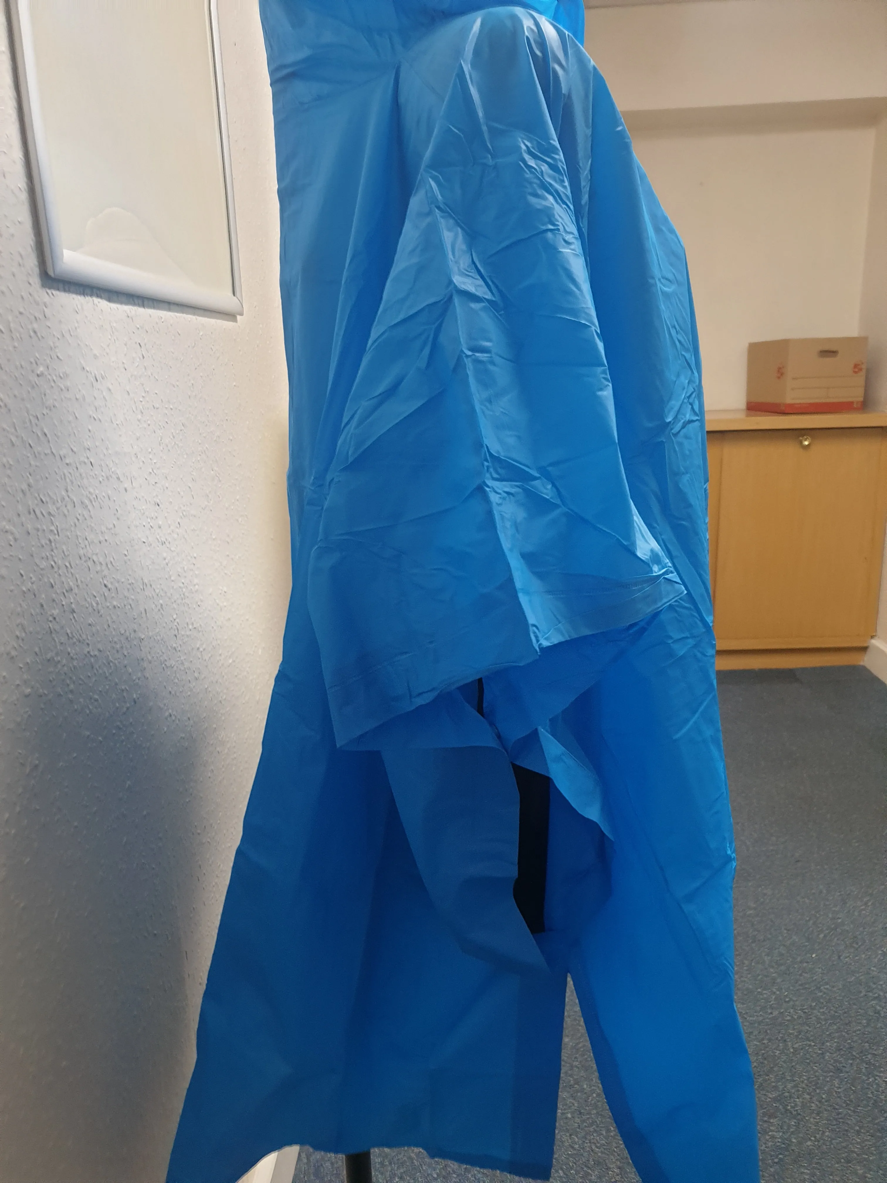 Splash macs one size  showerproof poncho one size FREE POSTAGE 🟢