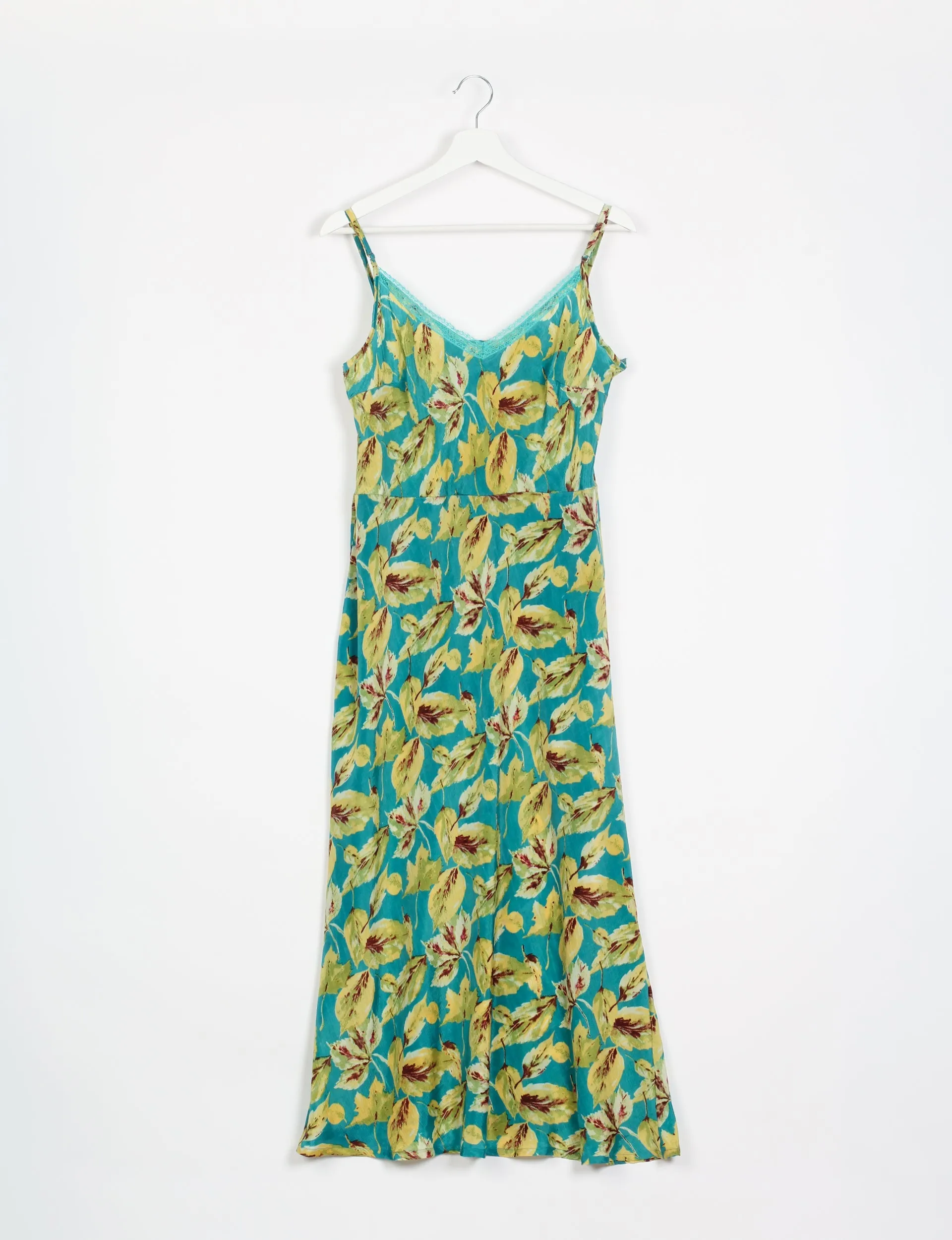 STRAP DRESS