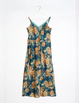 STRAP DRESS