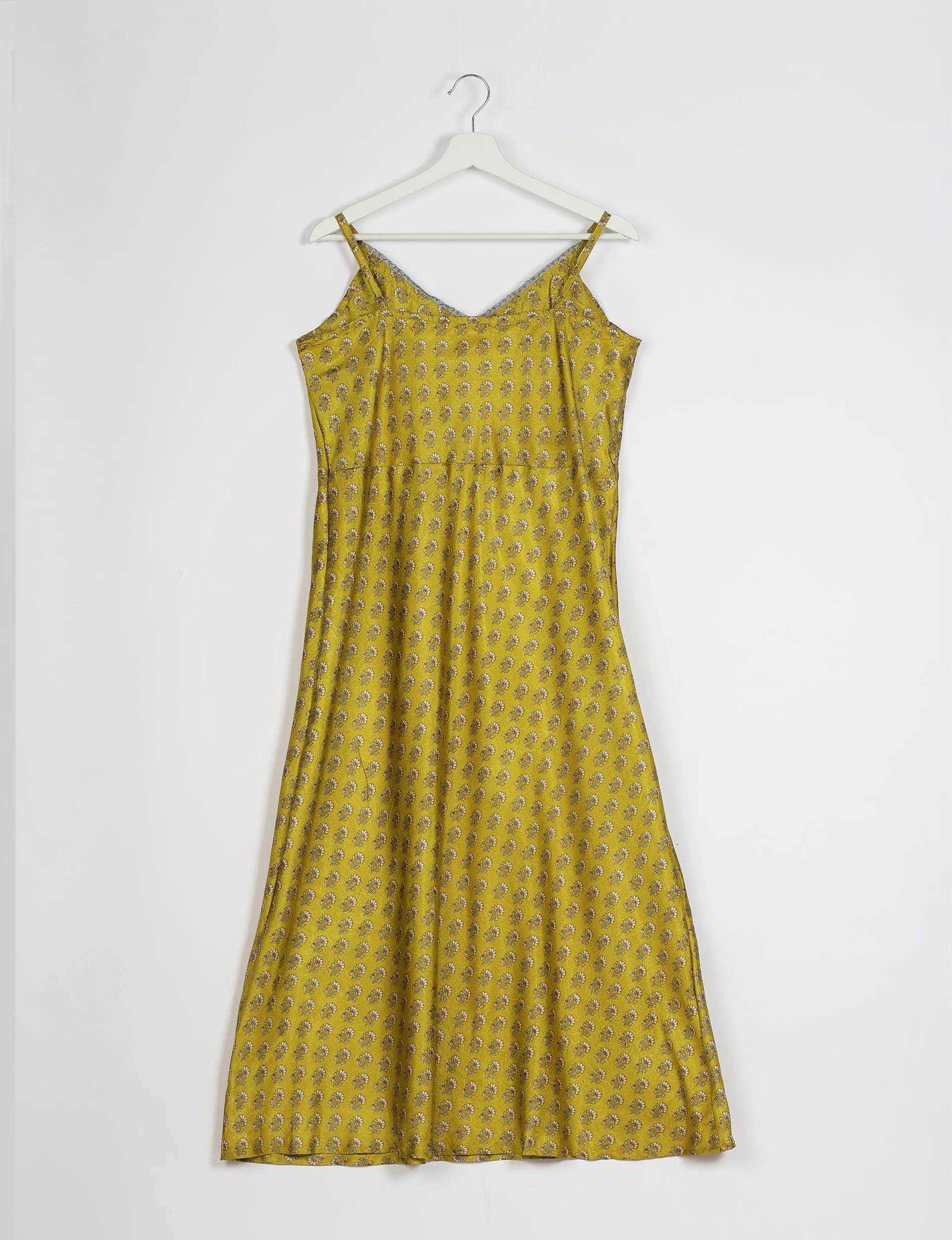 STRAP DRESS