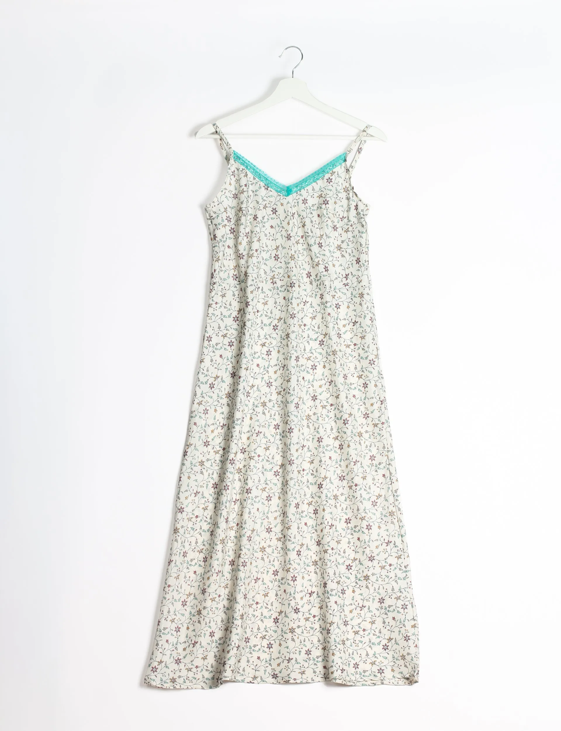 STRAP DRESS