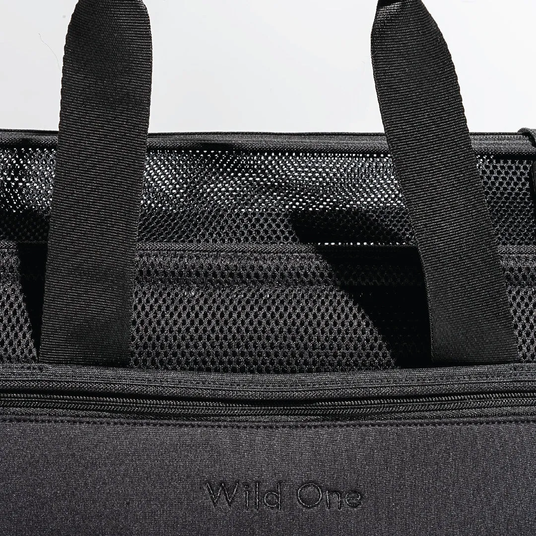 Travel Carrier in Black