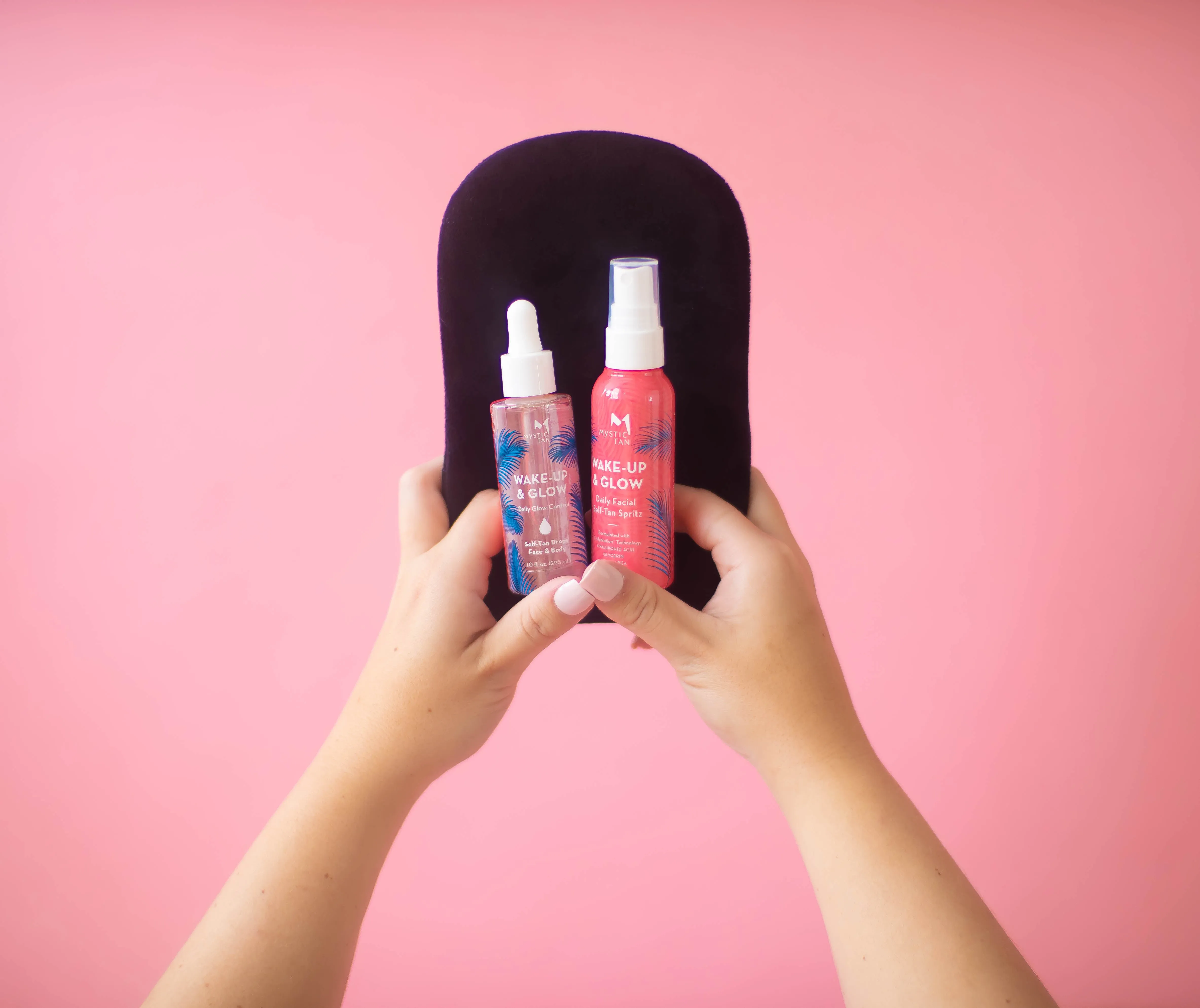 Wake-Up & Glow Self Tanner Travel Mini Bundle