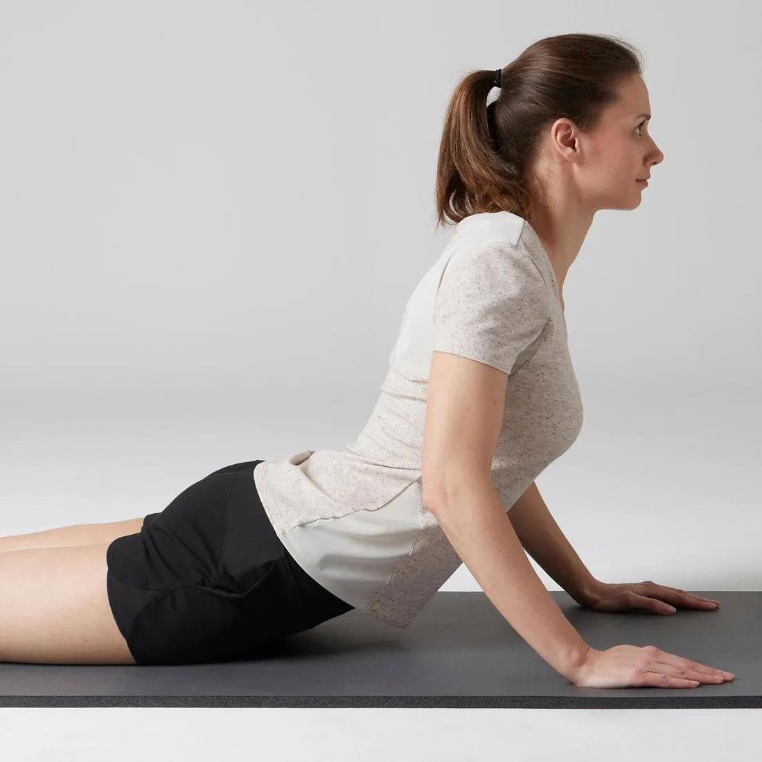 Women's Gentle Gym & Pilates Shorts 520