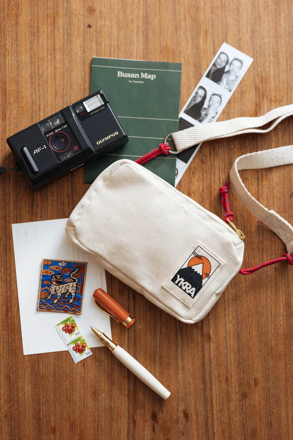 YKRA Cream Travel Case